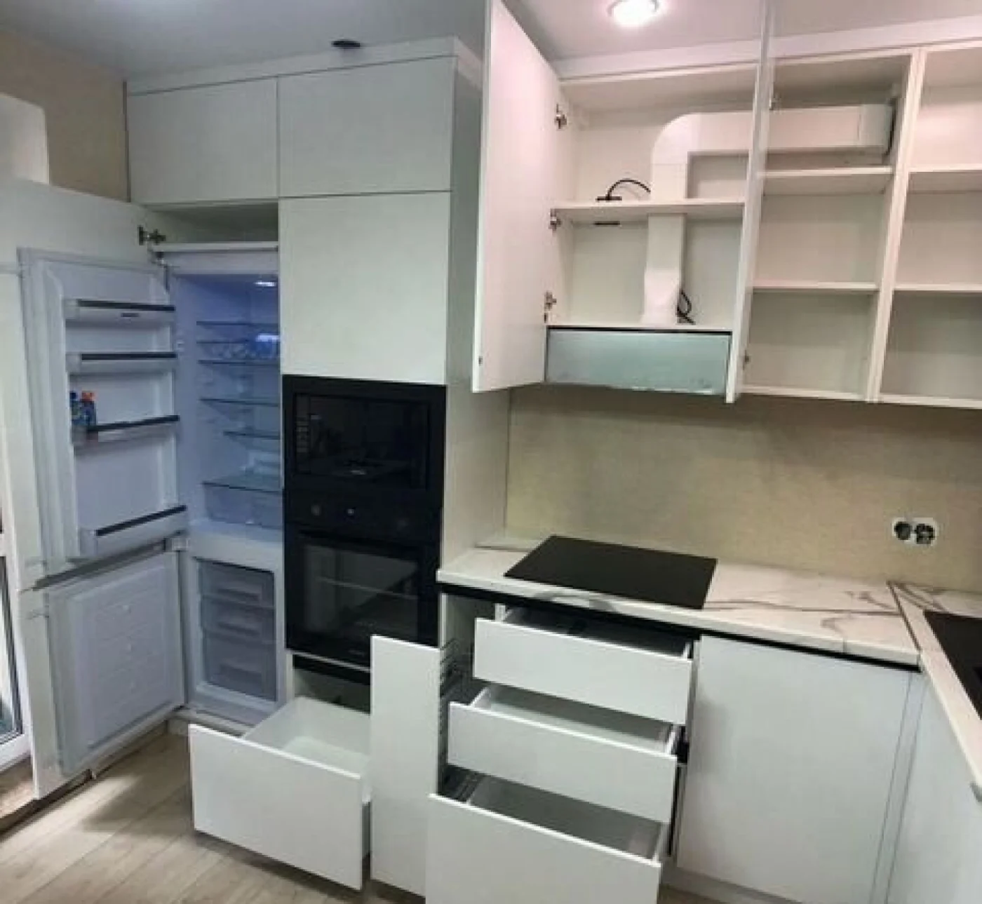Кухни на заказ по размерам с доставкой и сборкой, гарантия 12 месяцев